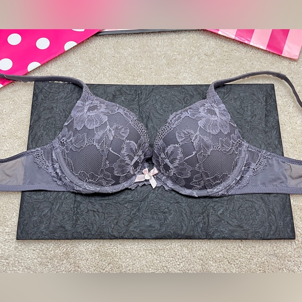 Retired Victoria’s Secret BBV Sexy Gray lace Embroidered Padded Push Up Bra 34B - Picture 2 of 5